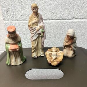Nativity Figurine Set with Baby Jesus